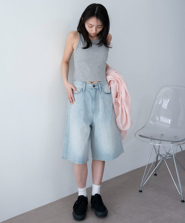 デニム淡　モデル：159cm M着用