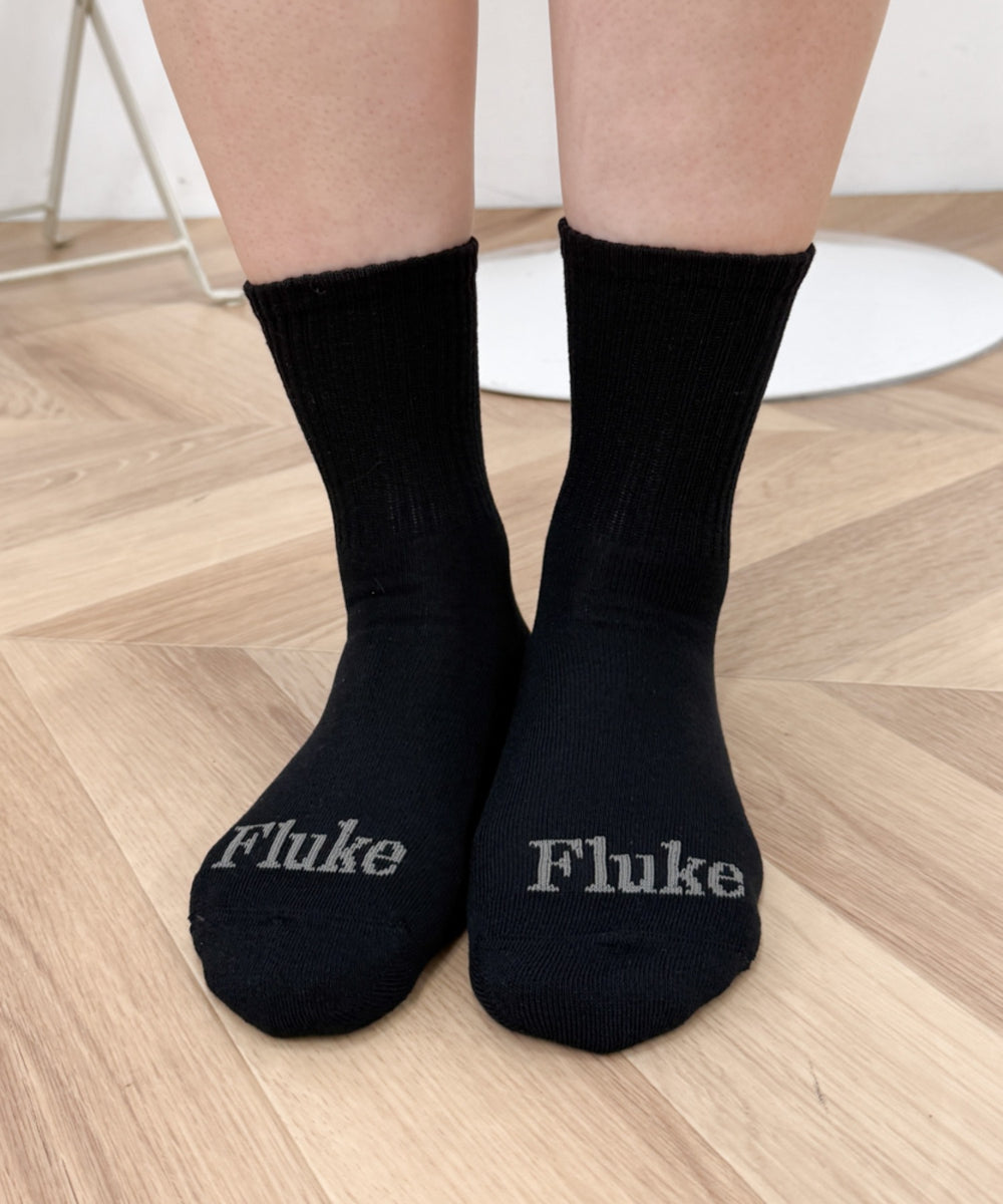 ブラック
