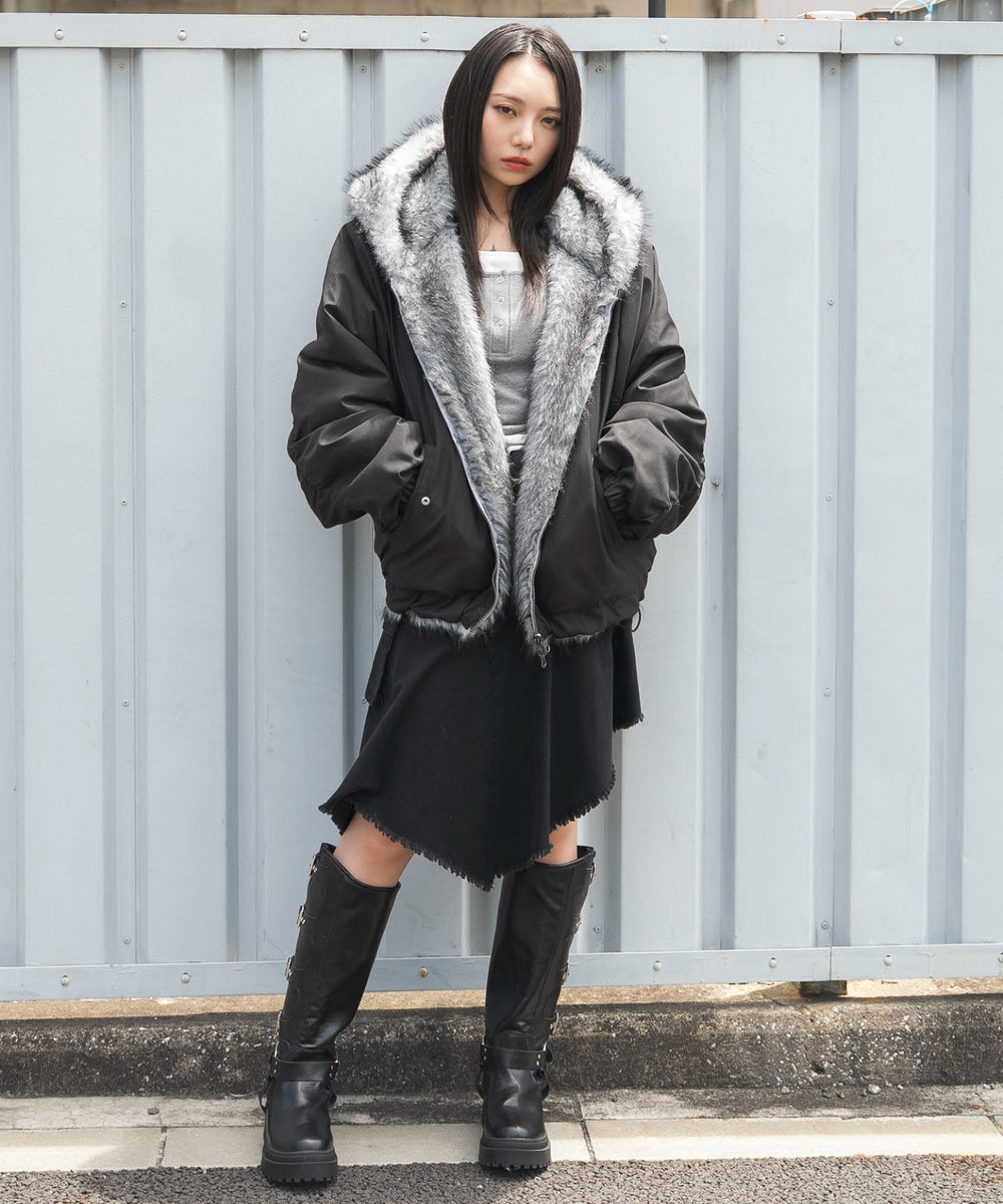 ブラック　モデル：159cm F着用