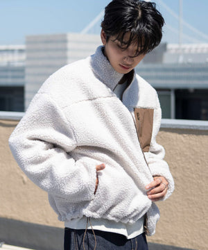 ベージュ モデル：180cm L着用
