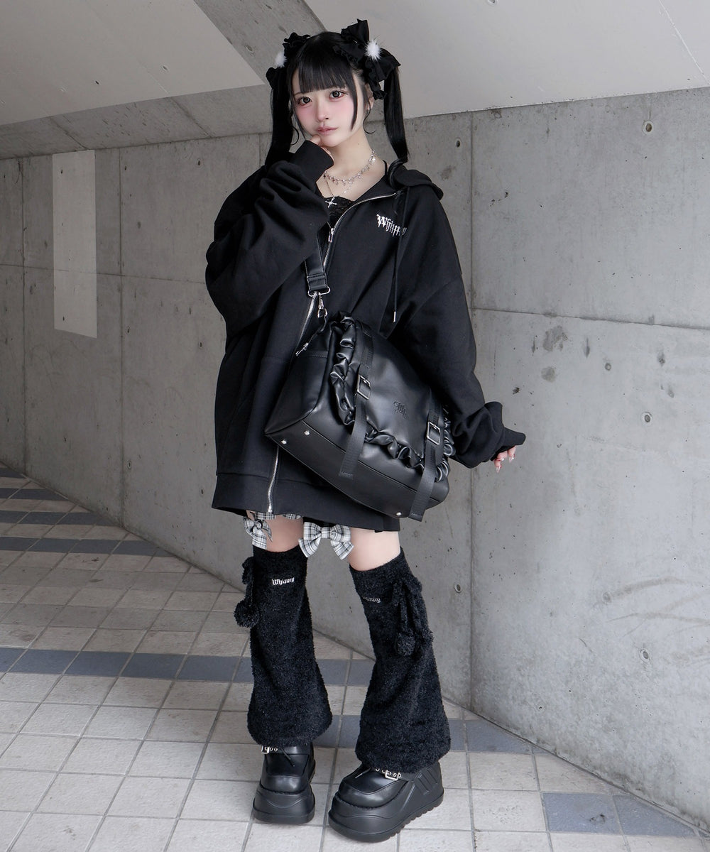 ブラック