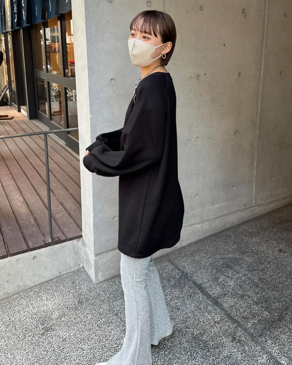 カットアウトミニワンピース