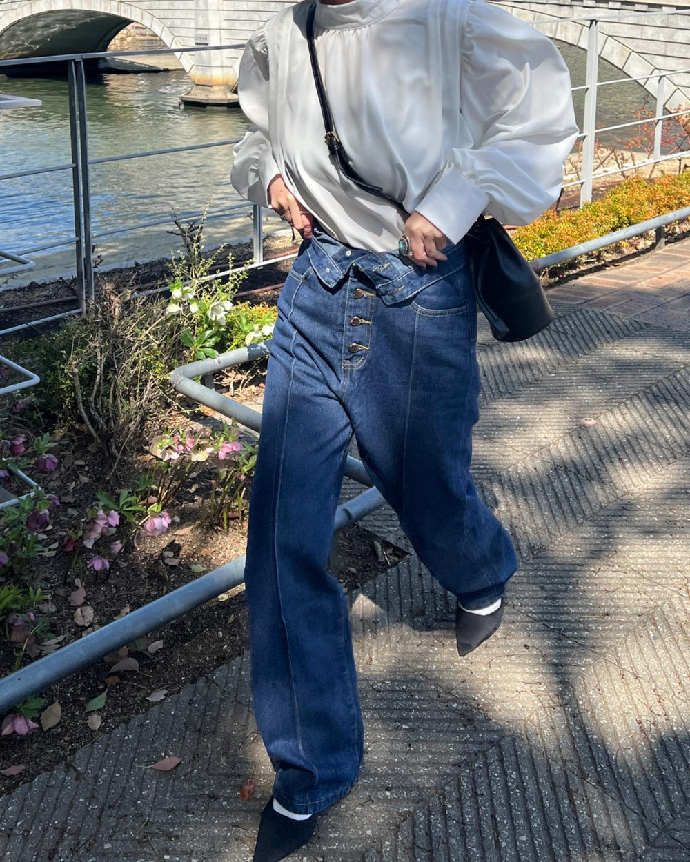 フライボタンワイドデニム