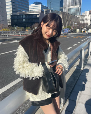 スタンドカラーファーベスト