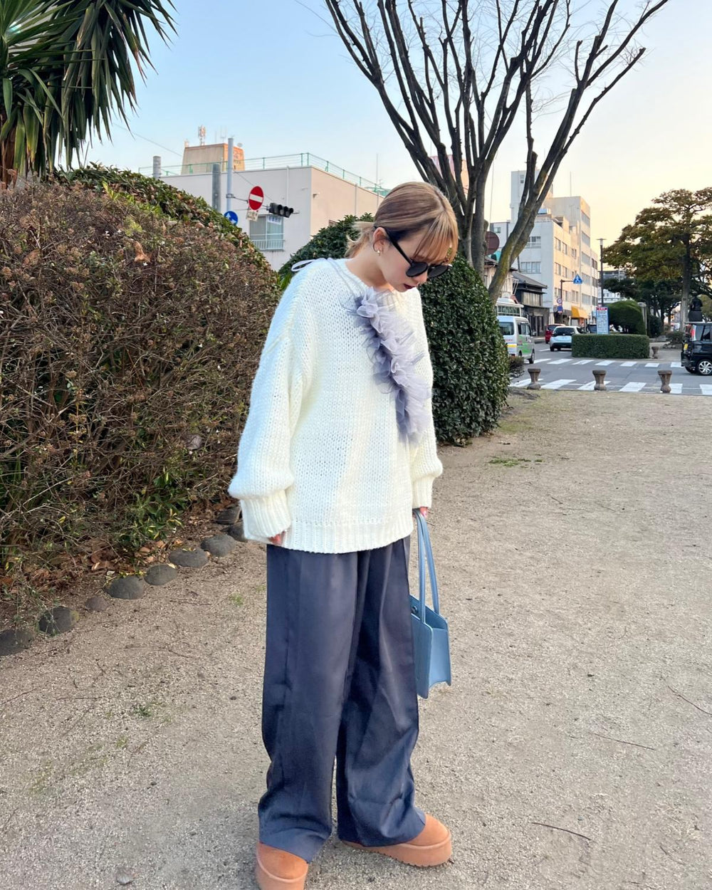 タックワイドスラックス