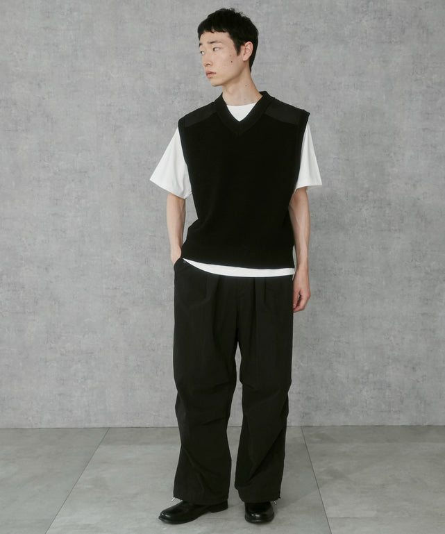 ブラック モデル：183cm L着用