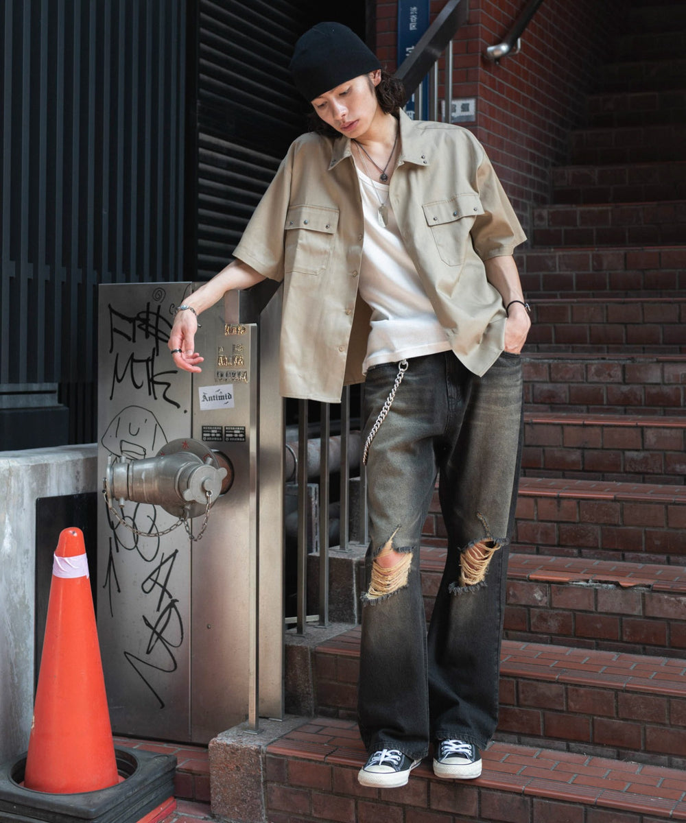 ベージュ モデル：182cm L着用