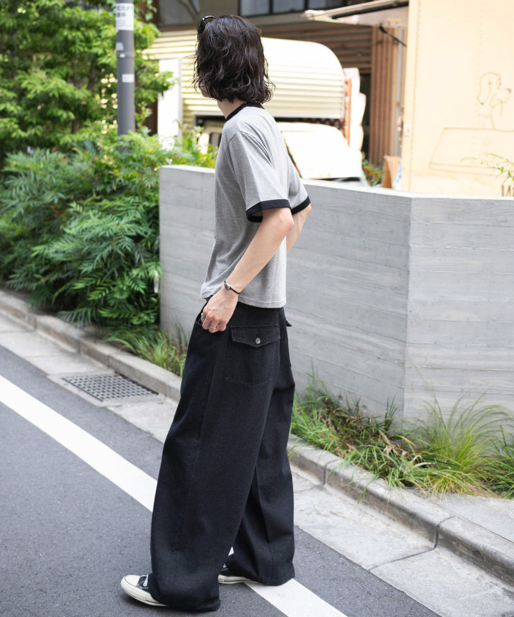 グレー モデル：182cm L着用