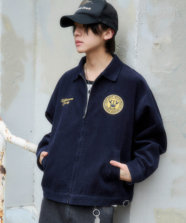 コーデュロイグラフィックジャケット/ネイビー モデル：175cm L着用