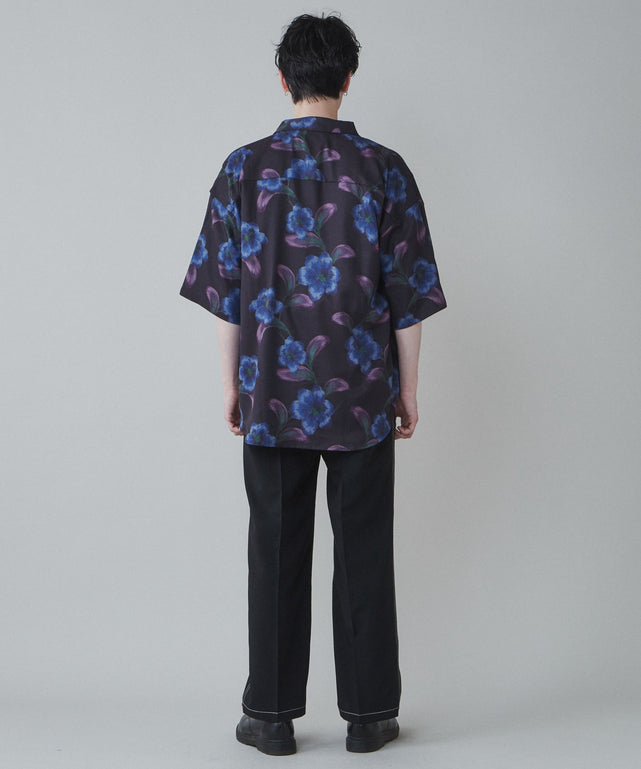 柄8 モデル：180cm L着用