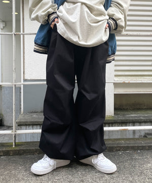 ブラック モデル : 155cm L着用