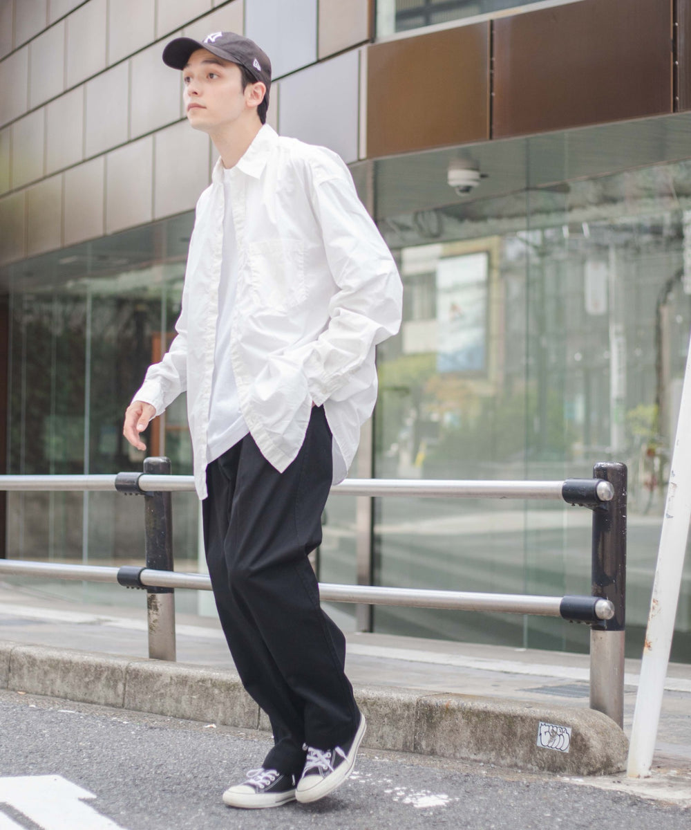 ホワイト　モデル：175cm 　L着用
