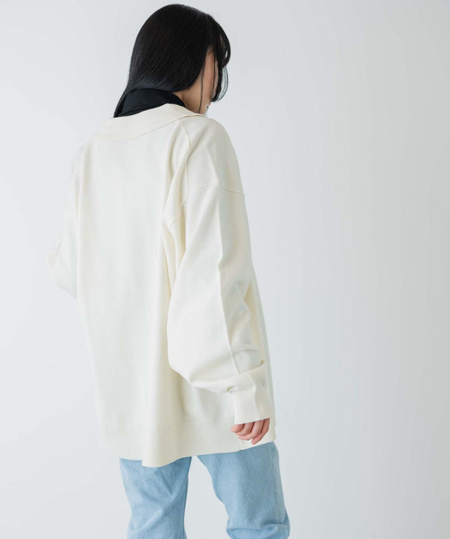 ホワイト モデル：170cm M着用