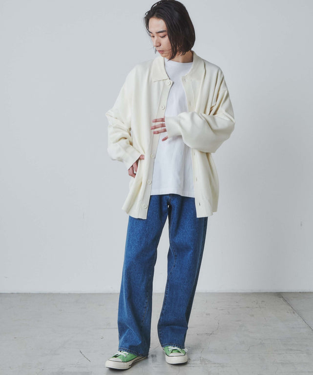 ホワイト モデル：172cm L着用
